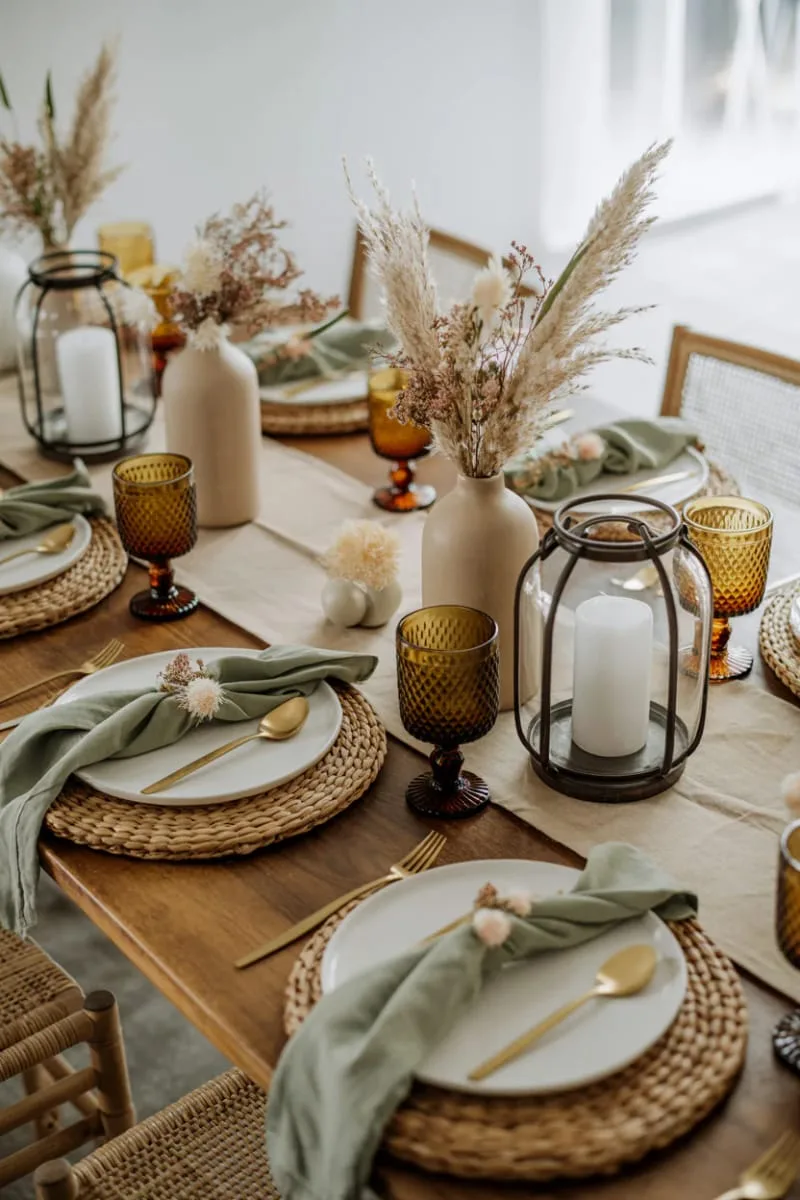 layered pampas grass and dried floral sprays for boho vibes 1