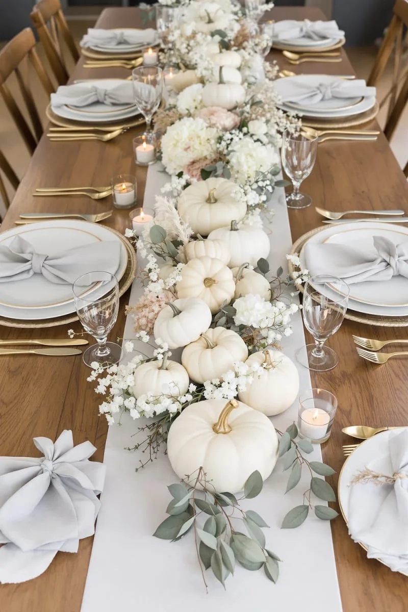 monochrome tablescape using all cream pumpkins and pale florals 1 monochrome tablescape using all cream pumpkins and pale florals 1
