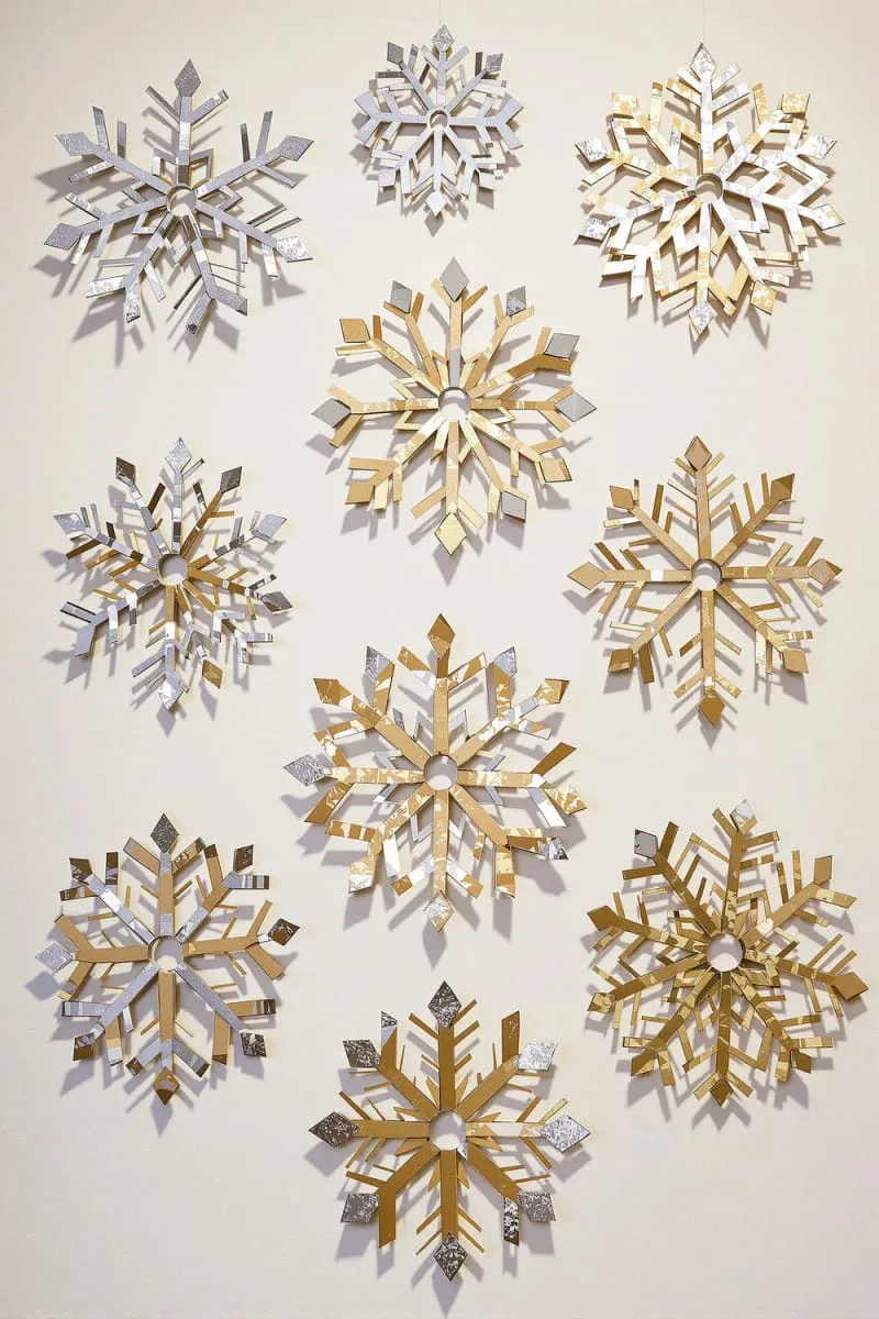 toilet paper roll snowflakes painted metallic for budget wall art 1