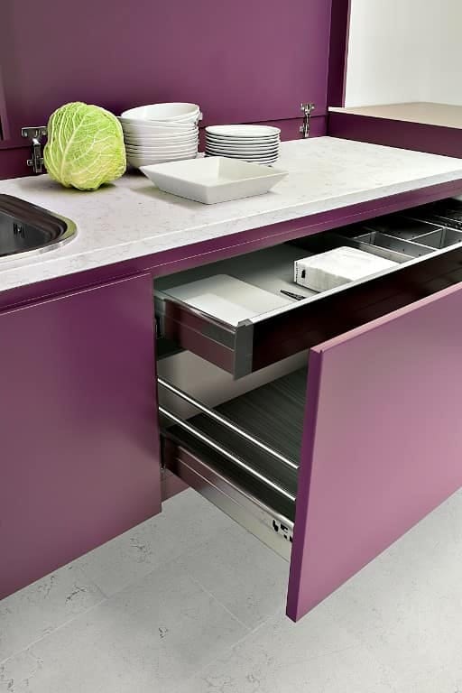Modern Kitchen Ideas That Age Well (and the One Already Dating) 13 drawers, not doors, below the counter 12