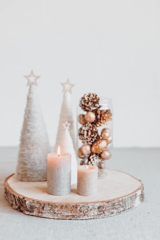 Christmas Kitchen Decor on a Budget: 9 Ideas Ranked by Impact per Dollar 13 style a christmas centerpiece on a tray you can lift off the island 1