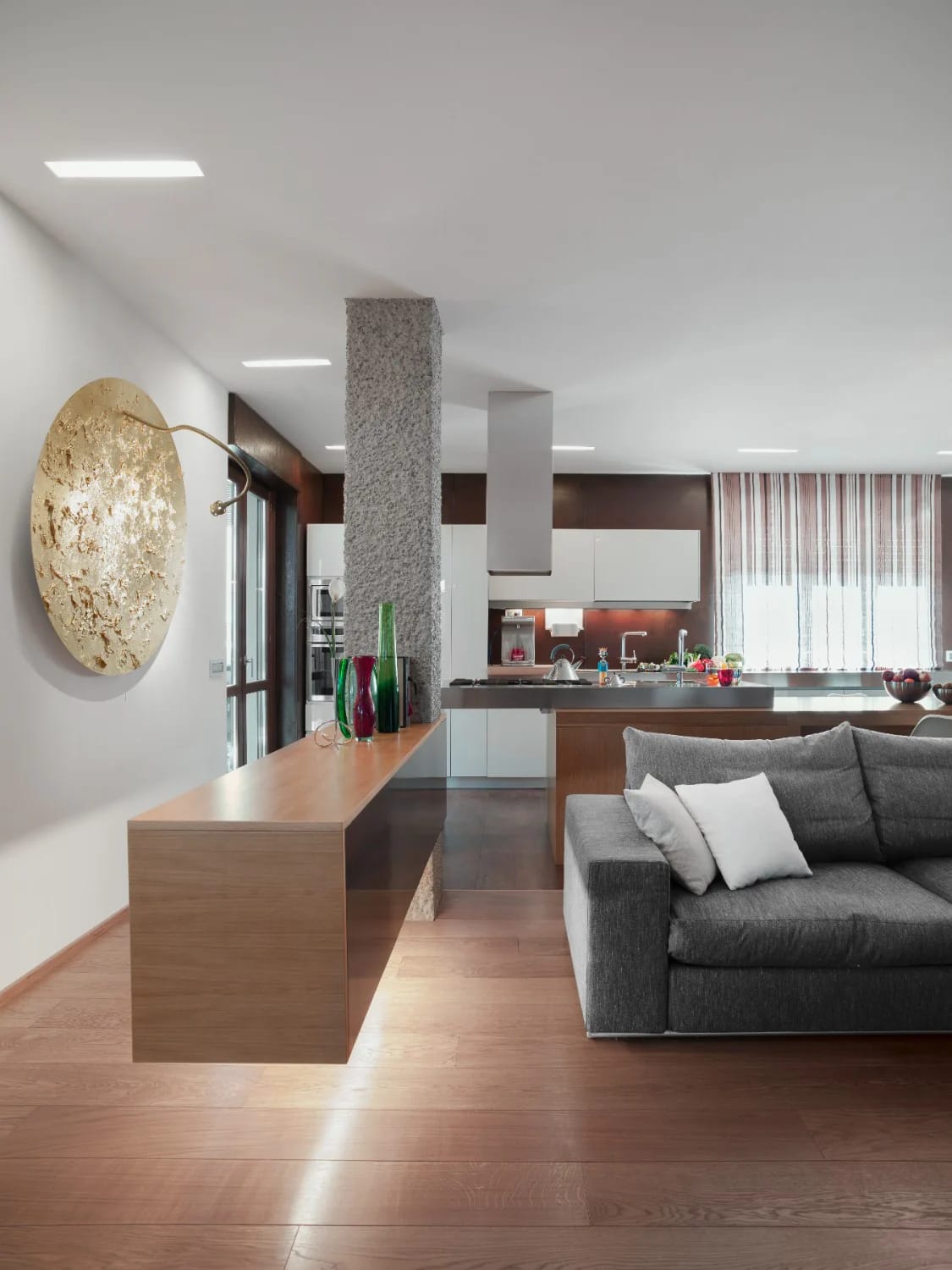 How to Spot Bad Circulation in a Floor Plan 2 the main path cuts through the seating group 1