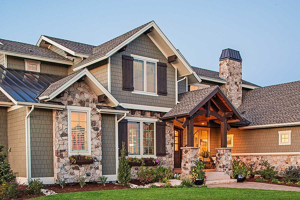 shingle, fieldstone, and bolt-on craftsman detail 1